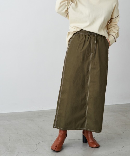 UNIVERSAL OVERALL（ユニバーサルオーバーオール）の「UNIVERSAL OVERALL ユニバーサルオーバーオール CHEF PAINTER LONG SKIRT シェフ ペインター ロングスカート（スカート・レディース・ベージュ/グレー/グレー系その他/オリーブ/オレンジ・M/L）」の4枚目の写真