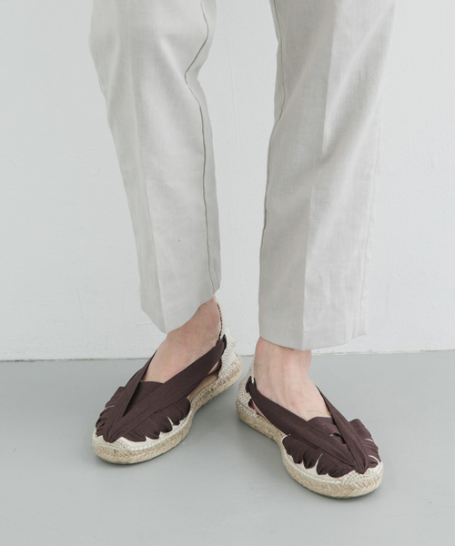 La Manual Alpargatera（マヌアル・アルパルガテラ）の「LA MANUAL ALPARGATERA　PINCHO ELASTICO PISO PEPE（サンダル・メンズ・ダークブラウン/ブラック/ホワイト・41/43/42）」の4枚目の写真