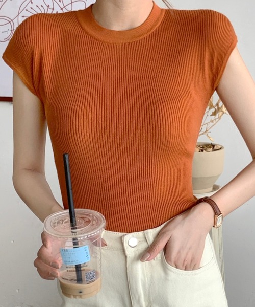 Doula Doula(ドゥーラドゥーラ)の「フレンチスリーブサマーハイネックリブニット(ニット/セーター・レディース・ホワイト/ブラック/ブルー/グレー/ピンク/パープル/テラコッタ/キャメル/アイボリー/ブラウン系その他/ブルー系その他/パープル系その他/ピンク系その他/ホワイト系その他/ブラック系その他/グレー系その他2/グレー系その他/ブラック系その他2/イエロー系その他2/ホワイト系その他2/ピンク系その他2/パープル系その他2/ホワイト系その他3/ブラウン系その他2/ブルー系その他2/ホワイト系その他4/イエロー系その他・FREE)」の14枚目の写真