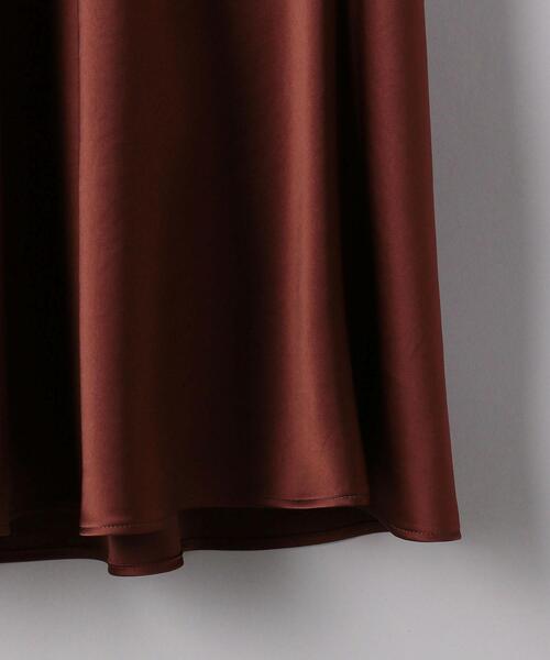 UNITED ARROWS(ユナイテッドアローズ)の「UWFM TA/P サテン マキシスカート 20FW(スカート・レディース・オリーブ/ダークブラウン/ナチュラル・40/38/36)」の15枚目の写真