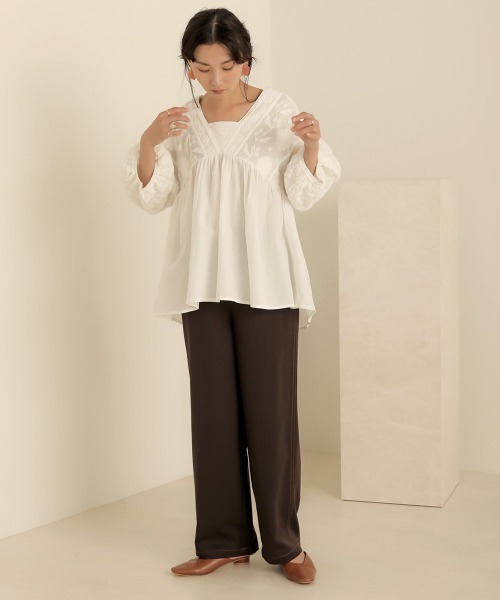 Bab（バブ）の「【WEB限定】Made in India◆刺繍パフスリーブギャザーブラウス（シャツ/ブラウス・レディース・ブラック/オフホワイト/モカ・38）」の5枚目の写真