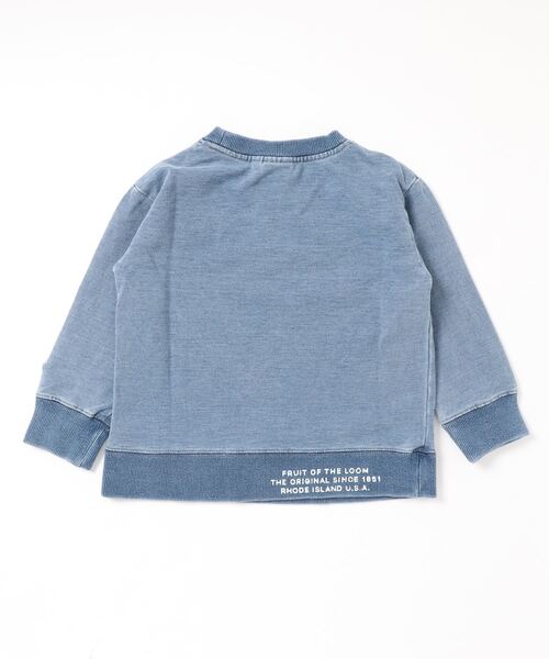 FRUIT OF THE LOOM（フルーツオブザルーム）の「キッズ インディゴ裏毛スウェットシャツ / クロップド丈 / 長袖 / スウェット / 前面 / ロゴ / プリント / ユニセックス（スウェット・キッズ・インディゴブルー/ブルー・90-100cm/110-120cm/130-140cm）」の3枚目の写真