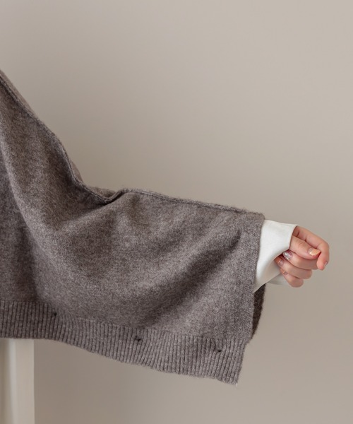 natural couture（ナチュラルクチュール）の「ベストにもなる2WAYポンチョ（ニット/セーター・レディース・ブラック/モカ/ライトベージュ・FREE）」の11枚目の写真