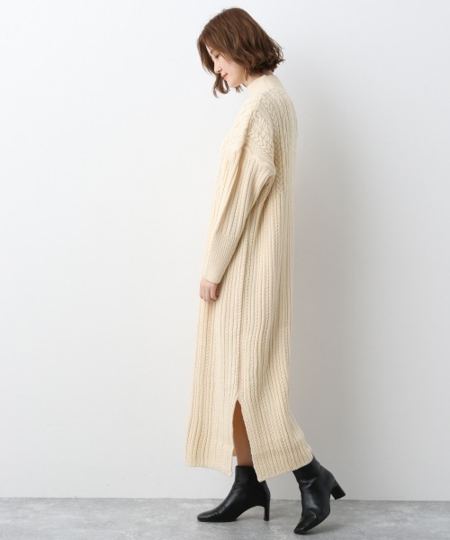 A part by（アパートバイ）の「5GAcWケーブルハイネックワンピース　919527（ワンピース・レディース・ブラック/アイボリー/ボルドー・FREE）」の11枚目の写真