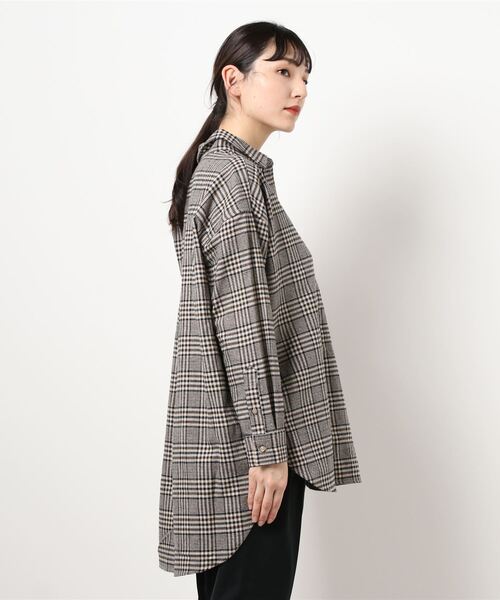 AMERICAN HOLIC（アメリカンホリック）の「バックタックシャツチュニック ＊（シャツ/ブラウス・レディース・ブラウン系その他4/イエロー系その他/チェック/オフホワイト/チャコールグレー・FREE）」の6枚目の写真