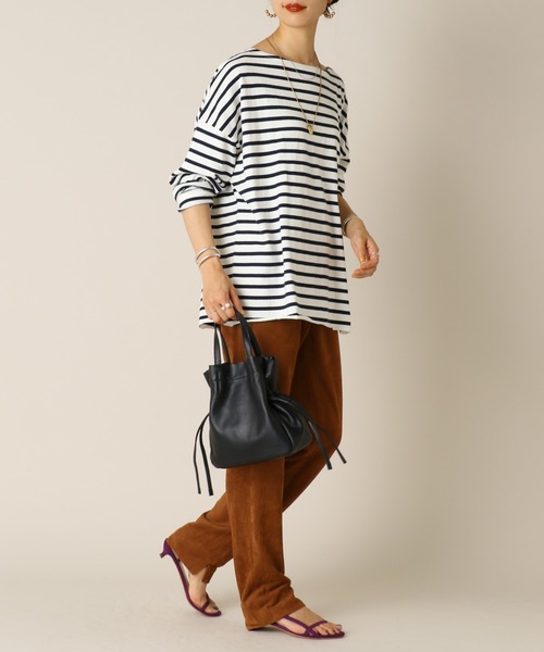 SHENERY(シーナリー)の「レザー巾着ショルダーバッグ(トートバッグ・レディース・オフホワイト/ブラック/シルバー・FREE)」の9枚目の写真