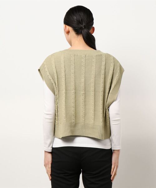 ehka sopo（エヘカソポ）の「ケーブル柄ベスト（ベスト・レディース・ブルー/キナリ/ベージュ/グリーン・ﾌﾘ-）」の6枚目の写真