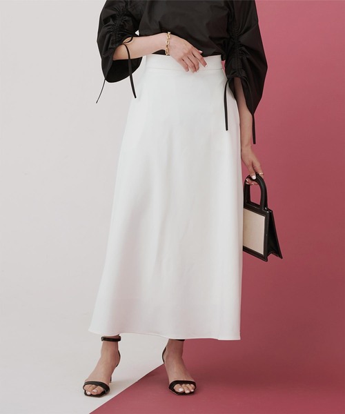 UR'S(ユアーズ)の「サーキュラーロングスカート(スカート・レディース・ホワイト/グリーン/ブルー/ネイビー/ピンク/ブラック・S/M/L)」の2枚目の写真
