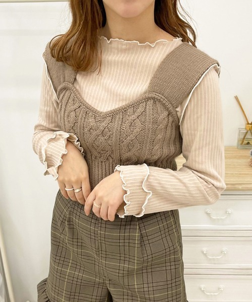 apres jour（アプレジュール）の「リブメロートップス【ZOZOTOWN限定アイテム】（Tシャツ/カットソー・レディース・ライトベージュ/モカ/アイボリー・X-LARGE/フリー）」の3枚目の写真