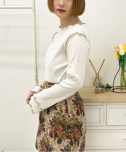 apres jour（アプレジュール）の「リブメロートップス【ZOZOTOWN限定アイテム】（Tシャツ/カットソー・レディース・ライトベージュ/モカ/アイボリー・X-LARGE/フリー）」の10枚目の写真