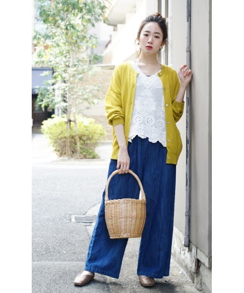 zootie（ズーティー）の「コットンリネン ドロップショルダー カーディガン（カーディガン/ボレロ・レディース・グリーン/オートミール/ブラック/ターコイズブルー/マジェンタ/マスタード/ロイヤルブルー/パープル/レッド/オレンジ・M）」の15枚目の写真