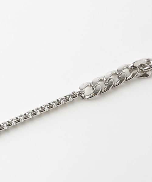 KBF+（ケービーエフプラス）の「KBF+　ガラスマンテルマルチwayチョーカー（ネックレス・レディース・シルバー/ゴールド・ONE）」の5枚目の写真