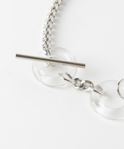 KBF+（ケービーエフプラス）の「KBF+　ガラスマンテルマルチwayチョーカー（ネックレス・レディース・シルバー/ゴールド・ONE）」の3枚目の写真