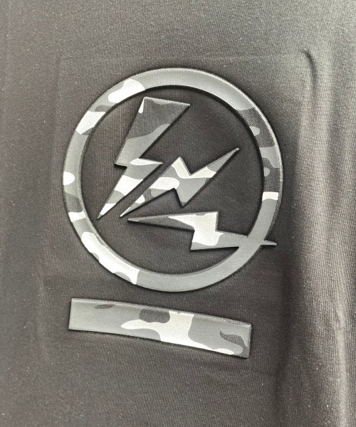 qwerty（クワーティ）の「qwerty (クワーティ) Circle Emboss Hide Como Tシャツ（Tシャツ/カットソー・メンズ・ホワイト/ブラック・MEDIUM/LARGE/X-LARGE）」の7枚目の写真