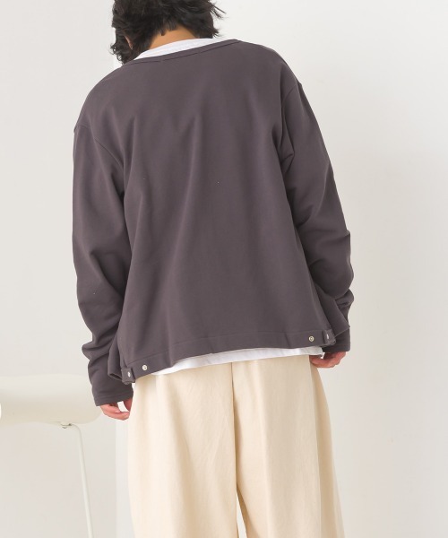 OMNES（オムネス）の「メンズ　裏毛スウェット パールドットカーディガン（カーディガン/ボレロ・メンズ・ベージュ/ブルーグレー/アイボリー/チャコール/ブラック/ブルー/ライトベージュ・LARGE/MEDIUM）」の17枚目の写真
