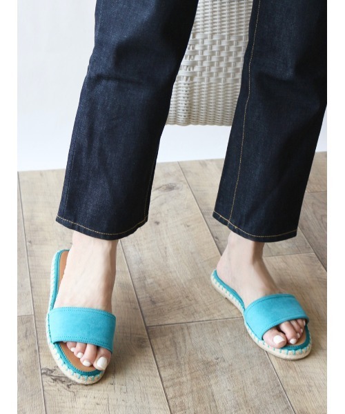 Fin(フィン)の「ジュートフラットサンダル【低反発スポンジ入り】(サンダル・レディース・ブラック/ブルー/ベージュ/レオパード・S/M/L/LL)」の18枚目の写真