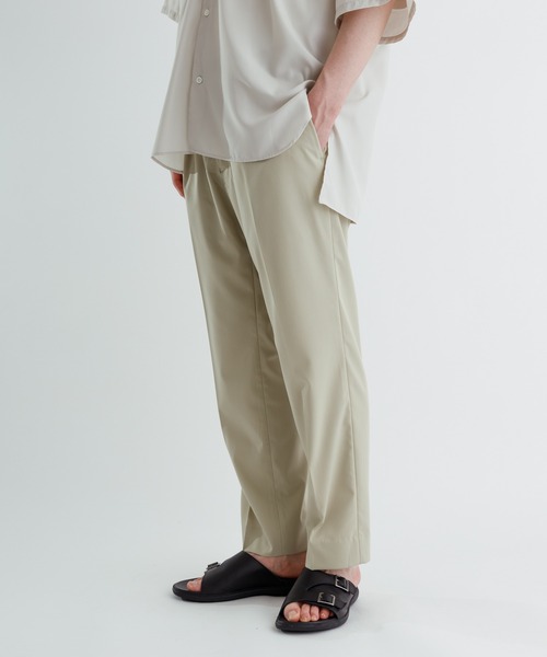 ADAM ET ROPE’ アダムエロペ テーパードパンツ ワンタック ADAM ET ROPE'（アダムエロペ）の「《WEB限定》ワンタック