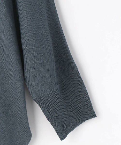 NICOLE white（ニコルホワイト）の「ドルマンニットトッパー（ニット/セーター・レディース・ブルー/ライトグレー/オフホワイト/ネイビー・FREE）」の12枚目の写真