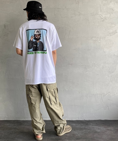 bend(s)（ベンズ）の「[BENDS×JEANS FACTORY/ベンズ×ジーンズファクトリー] 別注 グラフィックバックプリントTシャツ JL（Tシャツ/カットソー・レディース・ホワイト/サンドベージュ・M/L）」の3枚目の写真