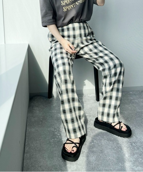 Heather（ヘザー）の「チェックガライージーパンツ　956609（その他パンツ・レディース・グリーン系/ブラウン系/ブラック系・FREE）」の2枚目の写真