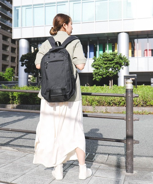 Fashion Letter（ファッションレター）の「男女兼用A4サイズOK多機能バックパックリュックサック（バックパック/リュック・レディース・ブラック/グレー・FREE）」の5枚目の写真