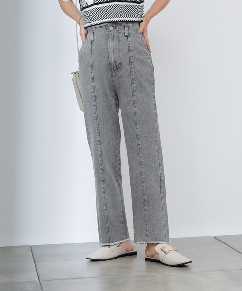 COLONY 2139（コロニートゥーワンスリーナイン）の「裾フリンジセンターシームデニムパンツ（デニムパンツ・レディース・ブラック/ブルー・SMALL/MEDIUM/LARGE）」の3枚目の写真