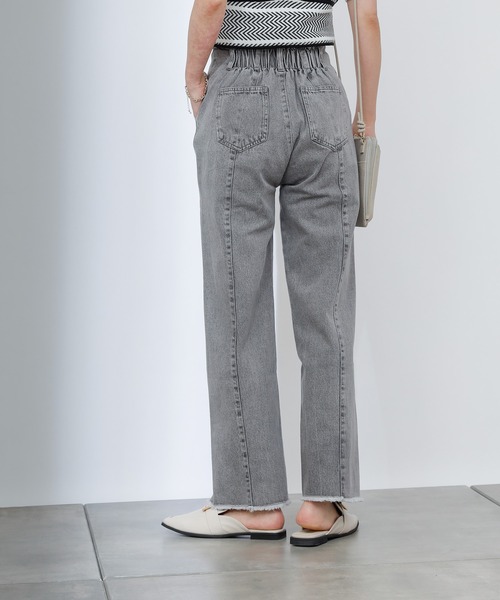 COLONY 2139（コロニートゥーワンスリーナイン）の「裾フリンジセンターシームデニムパンツ（デニムパンツ・レディース・ブラック/ブルー・SMALL/MEDIUM/LARGE）」の7枚目の写真