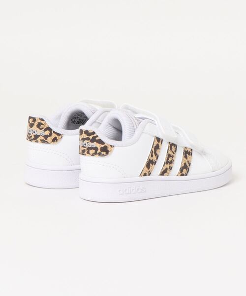 adidas(アディダス)の「《adidas》GRANDCOURT I(スニーカー・キッズ・ホワイト系その他・15.0cm/13.0cm/14.0cm/16.0cm)」の3枚目の写真
