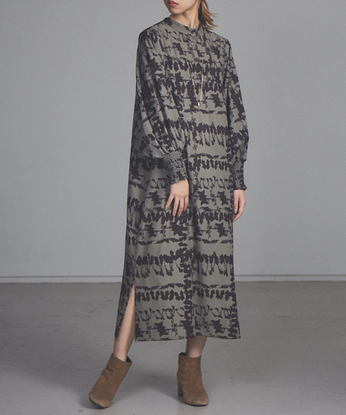 NOMINE（ノミネ）の「【展開店舗限定】2WAYフォルムワンピース（ワンピース・レディース・チャコールグレー/カーキ/ブルー/グリーン・フリー）」の3枚目の写真