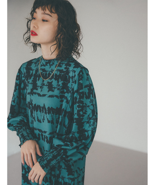 NOMINE（ノミネ）の「【展開店舗限定】2WAYフォルムワンピース（ワンピース・レディース・チャコールグレー/カーキ/ブルー/グリーン・フリー）」の6枚目の写真