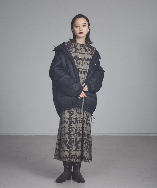 NOMINE（ノミネ）の「【展開店舗限定】2WAYフォルムワンピース（ワンピース・レディース・チャコールグレー/カーキ/ブルー/グリーン・フリー）」の11枚目の写真