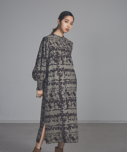 NOMINE（ノミネ）の「【展開店舗限定】2WAYフォルムワンピース（ワンピース・レディース・チャコールグレー/カーキ/ブルー/グリーン・フリー）」の21枚目の写真