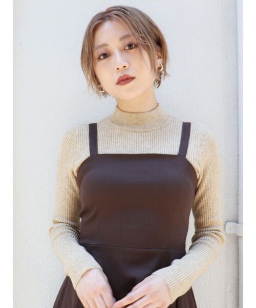 MURUA（ムルーア）の「【ONLINE限定】ミニマルスタンドネックニット（ニット/セーター・レディース・ブラック/ベージュ/グレー/アイボリー/カーキ/モカ・FREE）」の10枚目の写真