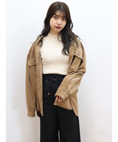 MURUA（ムルーア）の「【ONLINE限定】ミニマルスタンドネックニット（ニット/セーター・レディース・ブラック/ベージュ/グレー/アイボリー/カーキ/モカ・FREE）」の11枚目の写真