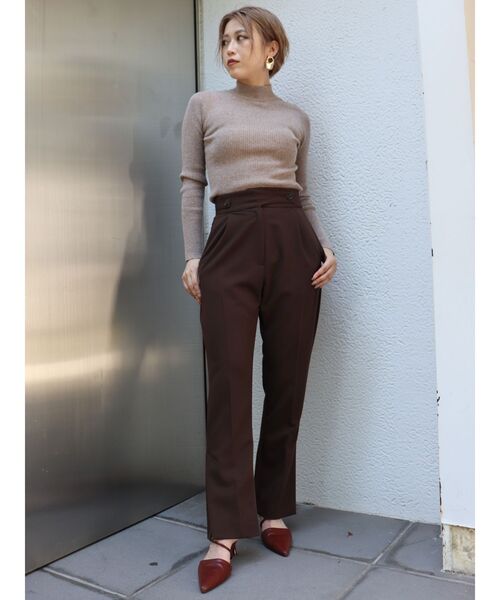 MURUA（ムルーア）の「【ONLINE限定】ミニマルスタンドネックニット（ニット/セーター・レディース・ブラック/ベージュ/グレー/アイボリー/カーキ/モカ・FREE）」の18枚目の写真