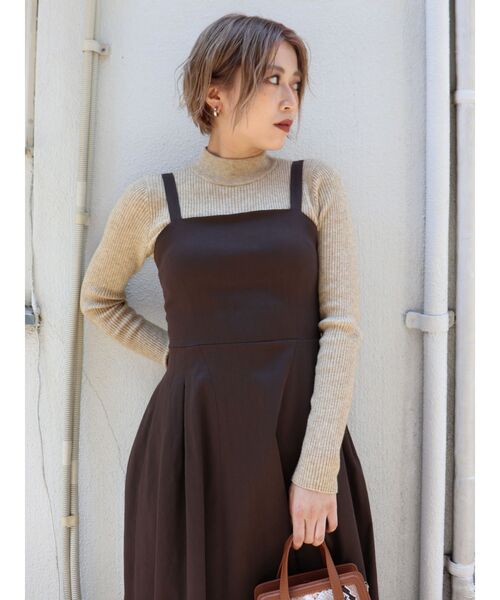 MURUA（ムルーア）の「【ONLINE限定】ミニマルスタンドネックニット（ニット/セーター・レディース・ブラック/ベージュ/グレー/アイボリー/カーキ/モカ・FREE）」の19枚目の写真