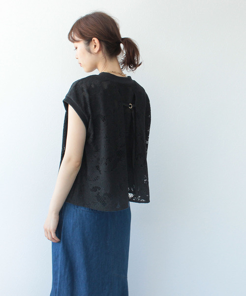 Three Four Time(スリーフォータイム)の「レースバックテーププルオーバー(Tシャツ/カットソー・レディース・ブラック/ベージュ・ONE SIZE)」の9枚目の写真