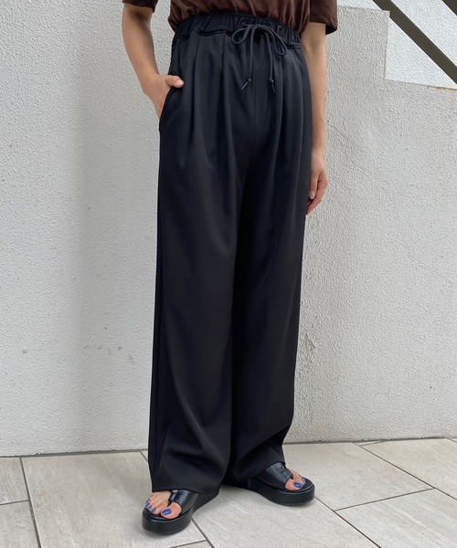 Kastane(カスタネ)の「カラバリタックジャージーパンツ(その他パンツ・レディース・ブラック/パープル/ブラウン/グリーン/アイボリー・1/2)」の3枚目の写真