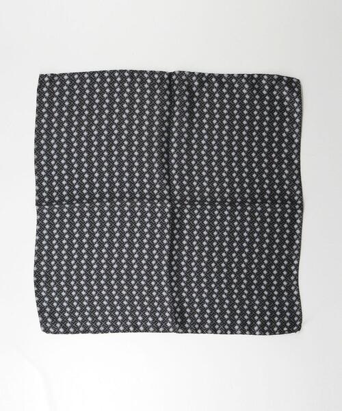 AD56（エーディーチンクワンタセイ）の「＜AD56＞シルク ジオメトリック ポケットチーフ（ポケットチーフ・メンズ・ダークグレー/ダークブラウン・FREE）」の5枚目の写真