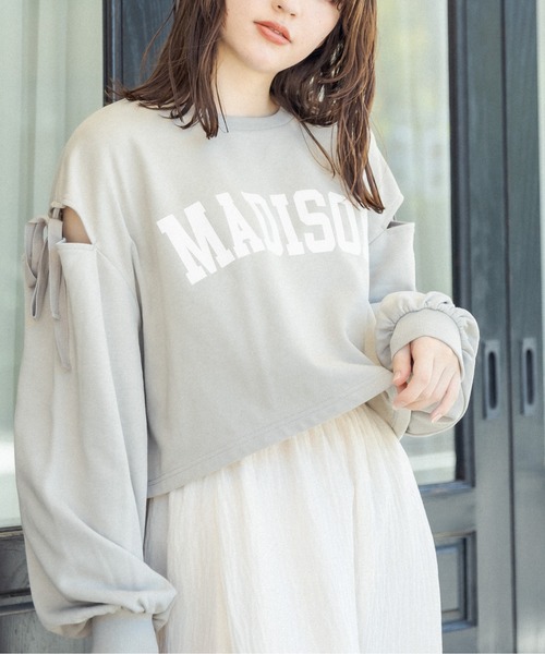 OLIVE des OLIVE（オリーブデオリーブ）の「肩開き裏毛プルオーバー（スウェット・レディース・アイボリー/ブラウン/ミント・FREE）」の4枚目の写真