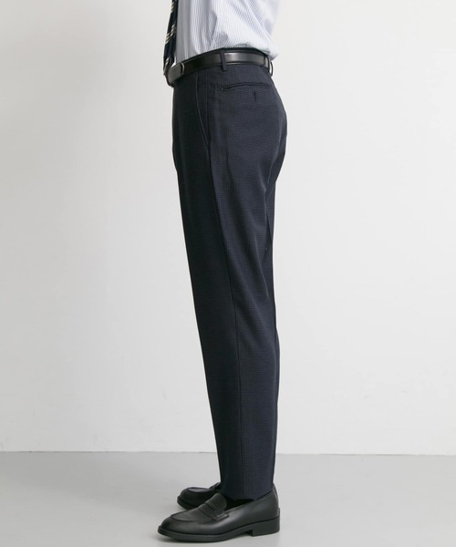 URBAN RESEARCH(アーバンリサーチ)の「URBAN RESEARCH Tailor アーバンアスレチックコーデュラ パンツ∴(スーツパンツ・メンズ・ネイビー/グレー・SMALL)」の5枚目の写真