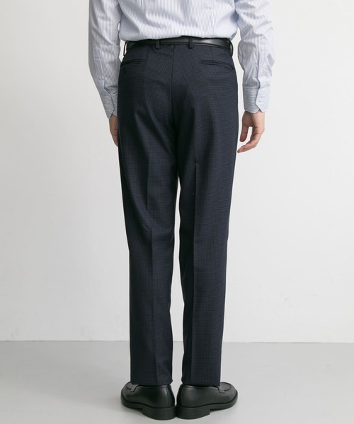 URBAN RESEARCH(アーバンリサーチ)の「URBAN RESEARCH Tailor アーバンアスレチックコーデュラ パンツ∴(スーツパンツ・メンズ・ネイビー/グレー・SMALL)」の11枚目の写真