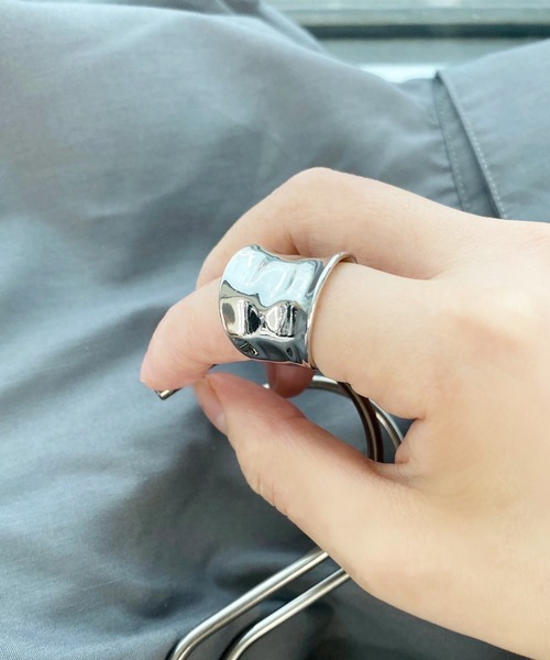 kutir(クティール)の「プレートリング(リング・レディース・シルバー・FREE)」の2枚目の写真