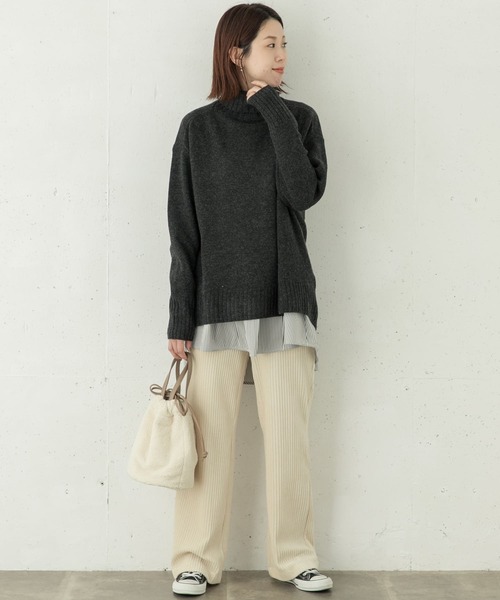 URBAN RESEARCH Sonny Label（アーバンリサーチサニーレーベル）の「RICH SOFT WOOLハイネックプルオーバー（ニット/セーター・レディース・チャコールグレー/オフホワイト/ピンク/ブルー・FREE）」の18枚目の写真