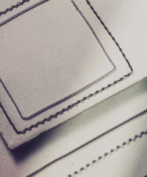 and cloud（アンドクラウド）の「Foxtail Chain/Petal Chain Set Necklace（ネックレス・レディース・ブラック系その他/シルバー系その他・FREE）」の2枚目の写真
