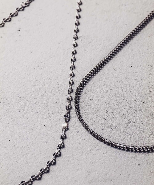 and cloud（アンドクラウド）の「Foxtail Chain/Petal Chain Set Necklace（ネックレス・レディース・ブラック系その他/シルバー系その他・FREE）」の5枚目の写真