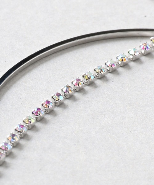 Manon's Selection(マノンズセレクション)の「ビジューチェーンフックピアス(ピアス(両耳用)・レディース・ゴールド/シルバー・ONE SIZE)」の3枚目の写真