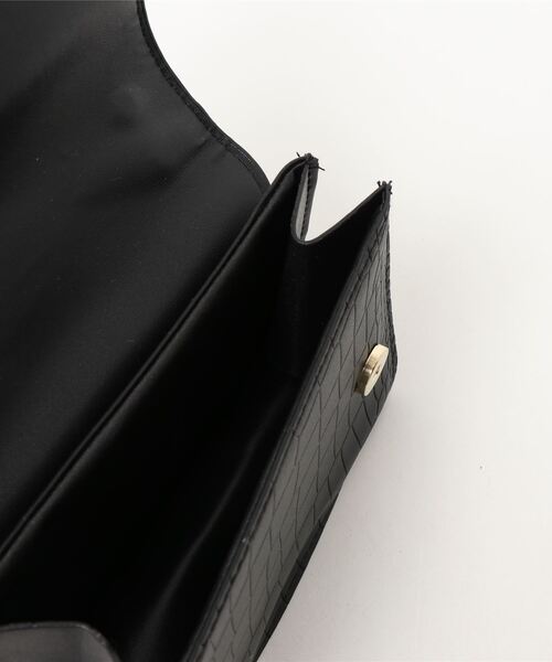 LUGG NAGG（ラグナグ）の「クロコ風フロントベルトショルダーバッグ（ショルダーバッグ・レディース・ブラウン/ライトグリーン/ブラック/オフホワイト・FREE）」の16枚目の写真