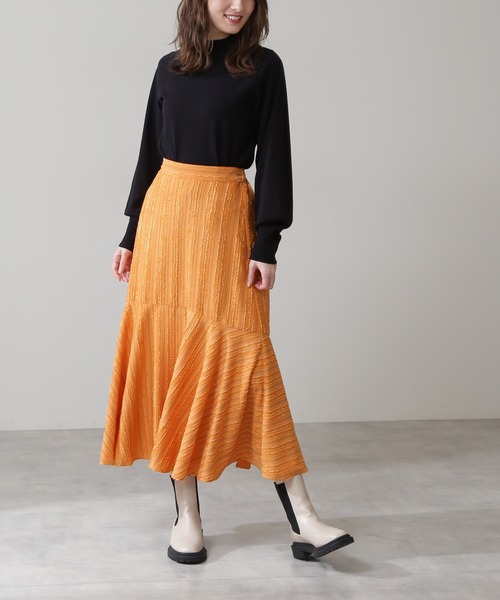 N.(N. Natural Beauty Basic)(エヌエヌナチュラルビューティーベーシック)の「◆フレアヘムロングスカート(スカート・レディース・オフホワイト/ブルー/オレンジ・MEDIUM)」の1枚目の写真