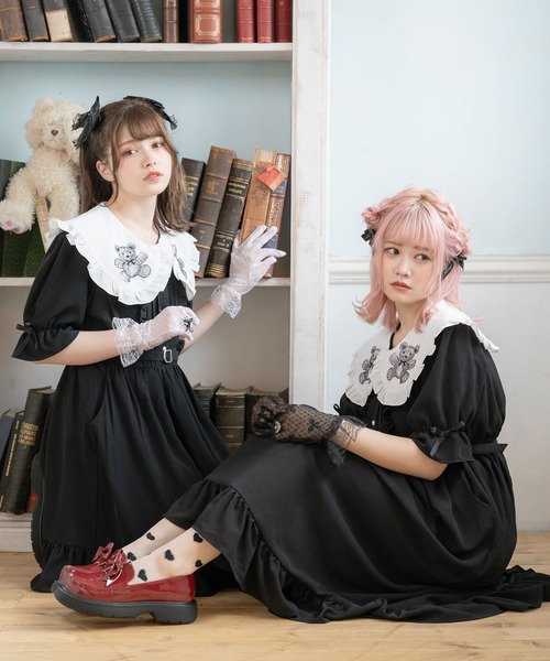 DearMyLove(ディアマイラブ)の「丸いトゥのリボンローファーパンプス(パンプス・レディース・ブラック/レッド/ブルー/クリアブラック/ベビーピンク・22cm/22.5cm/23cm/23.5cm/24cm/24.5cm/25cm/25.5cm/26cm)」の10枚目の写真